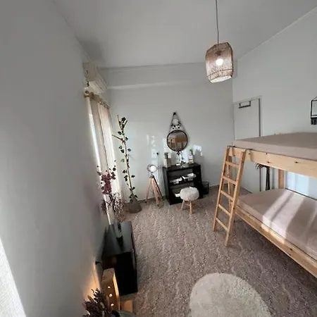 Edem First Floor Perivolos (Santorini)