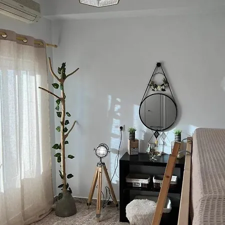 Edem First Floor Apartment Perivolos (Santorini)