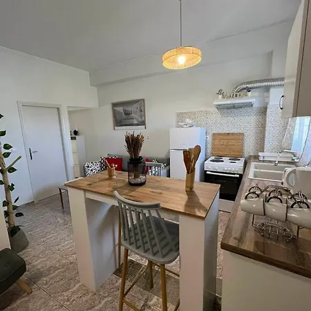 Edem First Floor Perivolos (Santorini)