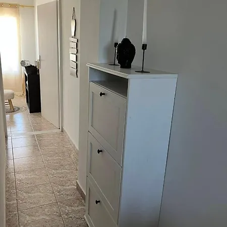 Edem First Floor Апартаменты