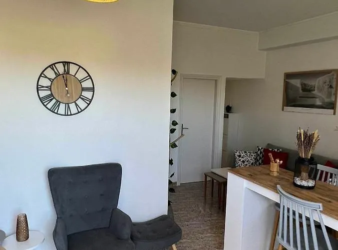 Διαμέρισμα Edem First Floor